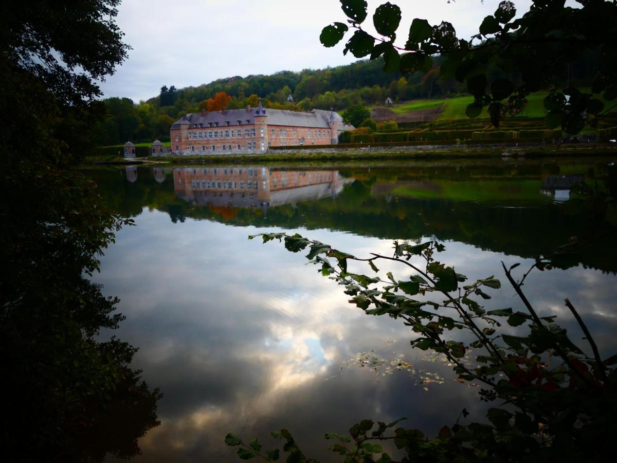 Au Repaire Des Ecureuils Vila Waulsort Exterior foto